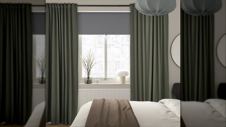 Bedroom window curtains