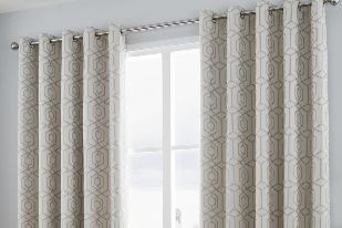 Eyelet curtains for modern apartments