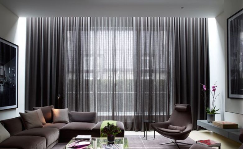 Sheer-Curtain-in-UAE