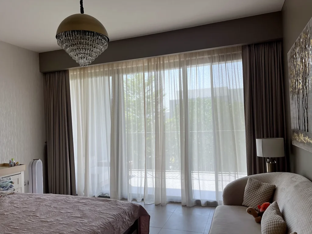 Master bedroom sheer curtains with garden view, Dubai